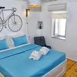 Tholos * Líndos